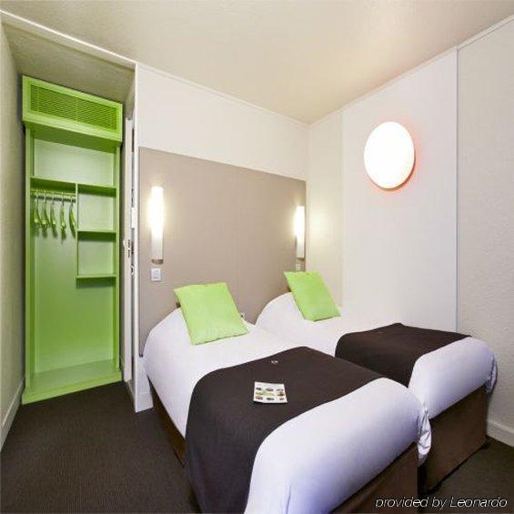 Отель Campanile Le Havre Nord - Монтивилье Экстерьер фото